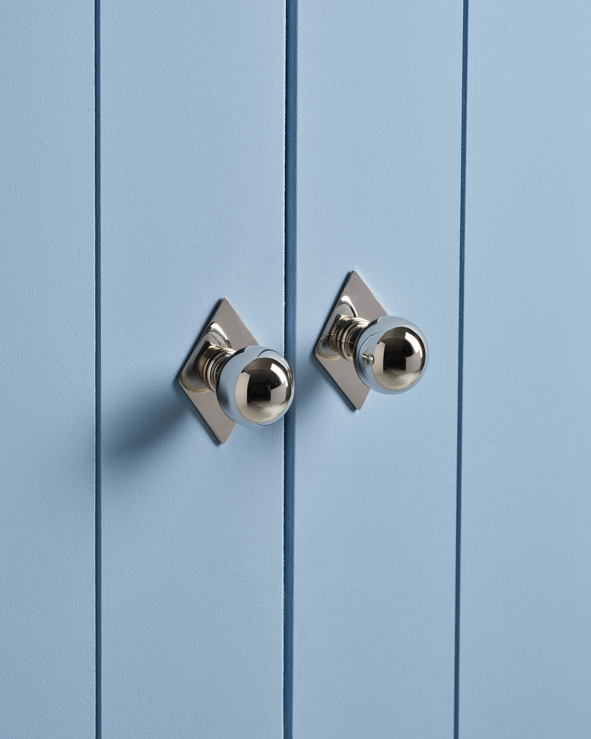 Polished Nickel Knob