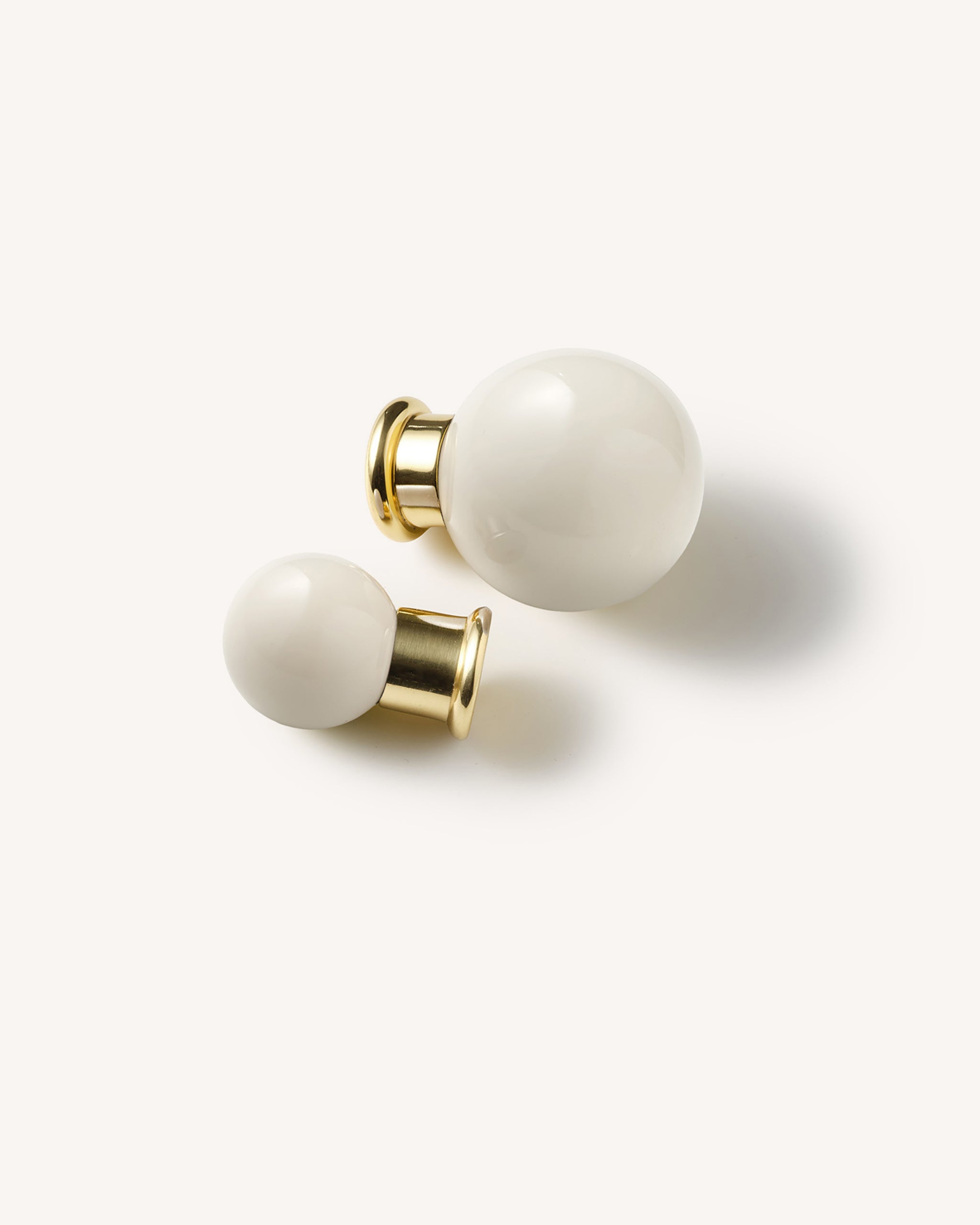Coloured Knob, Warm White, Brass