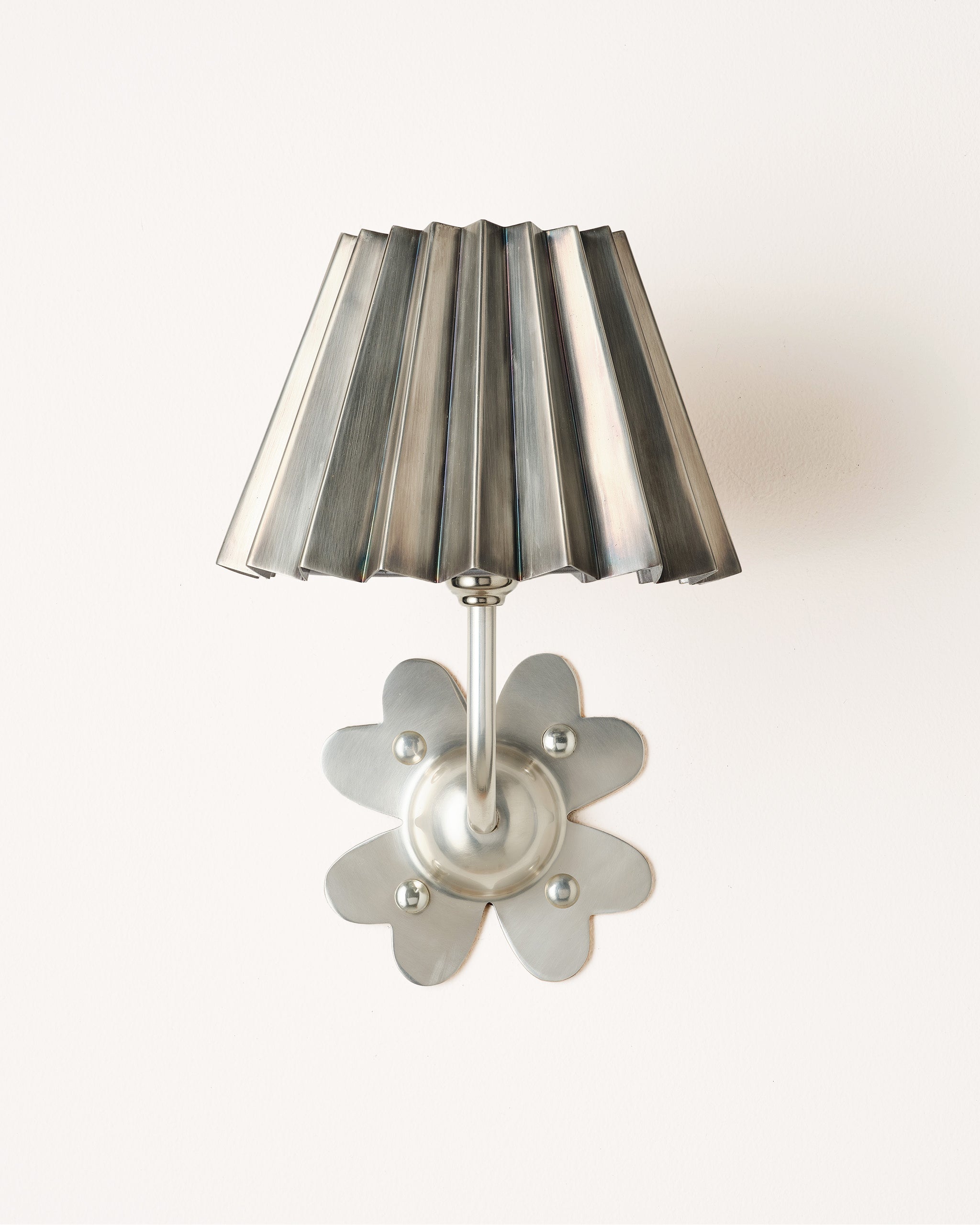 Clover Wall Light, Brushed Silver