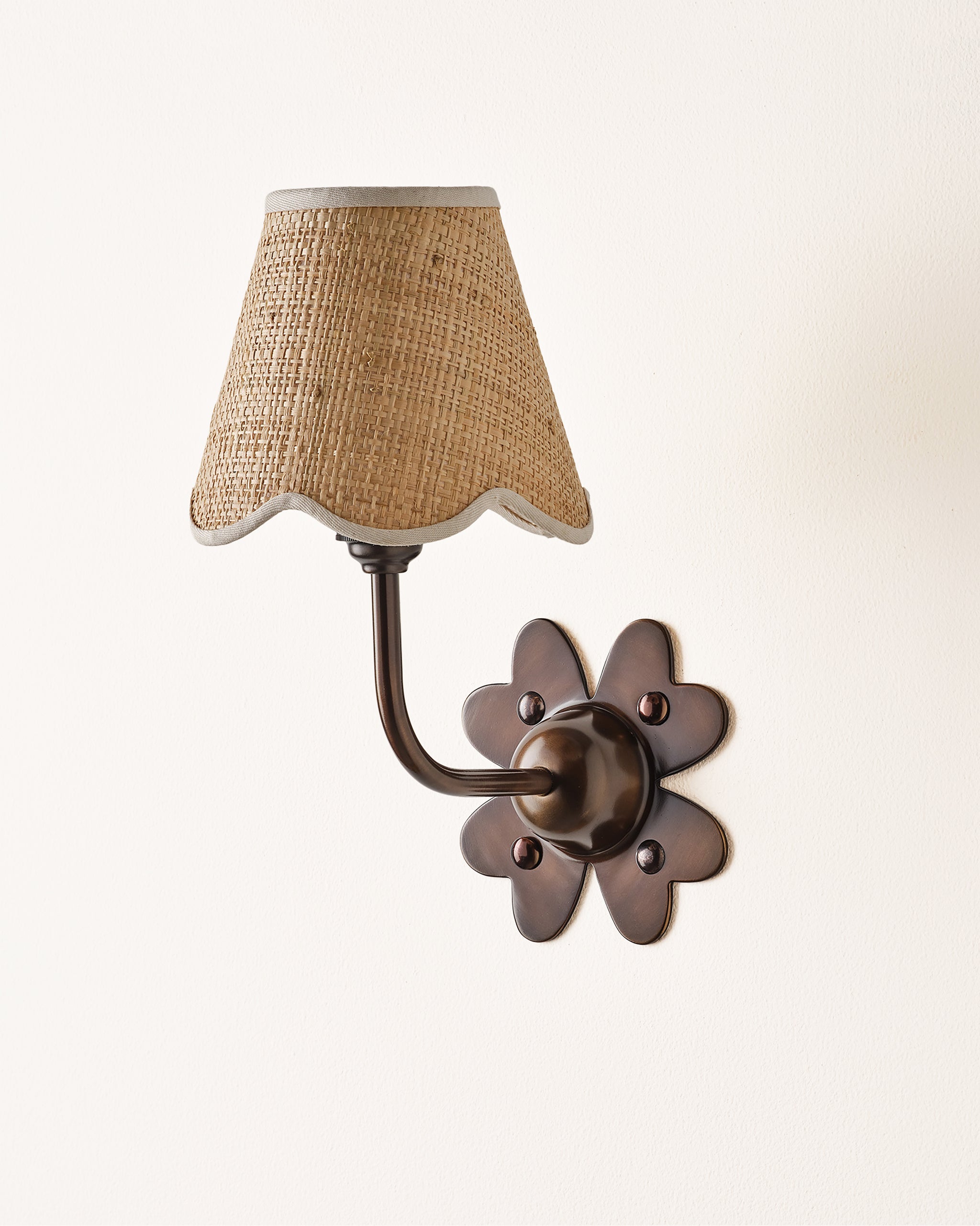 Clover Wall Light, Blackened Bronze