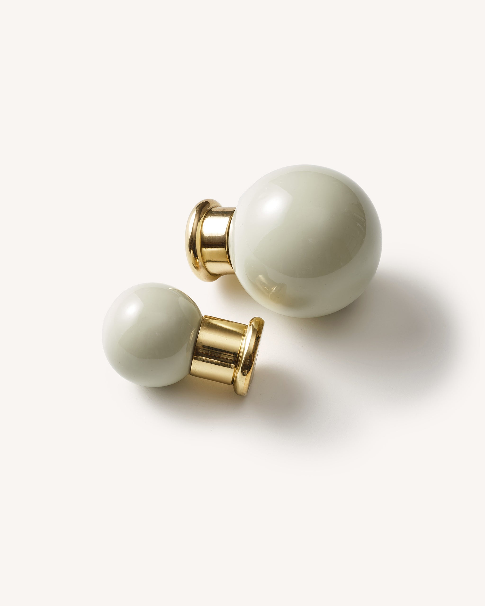 Coloured Knob, Putty, Brass