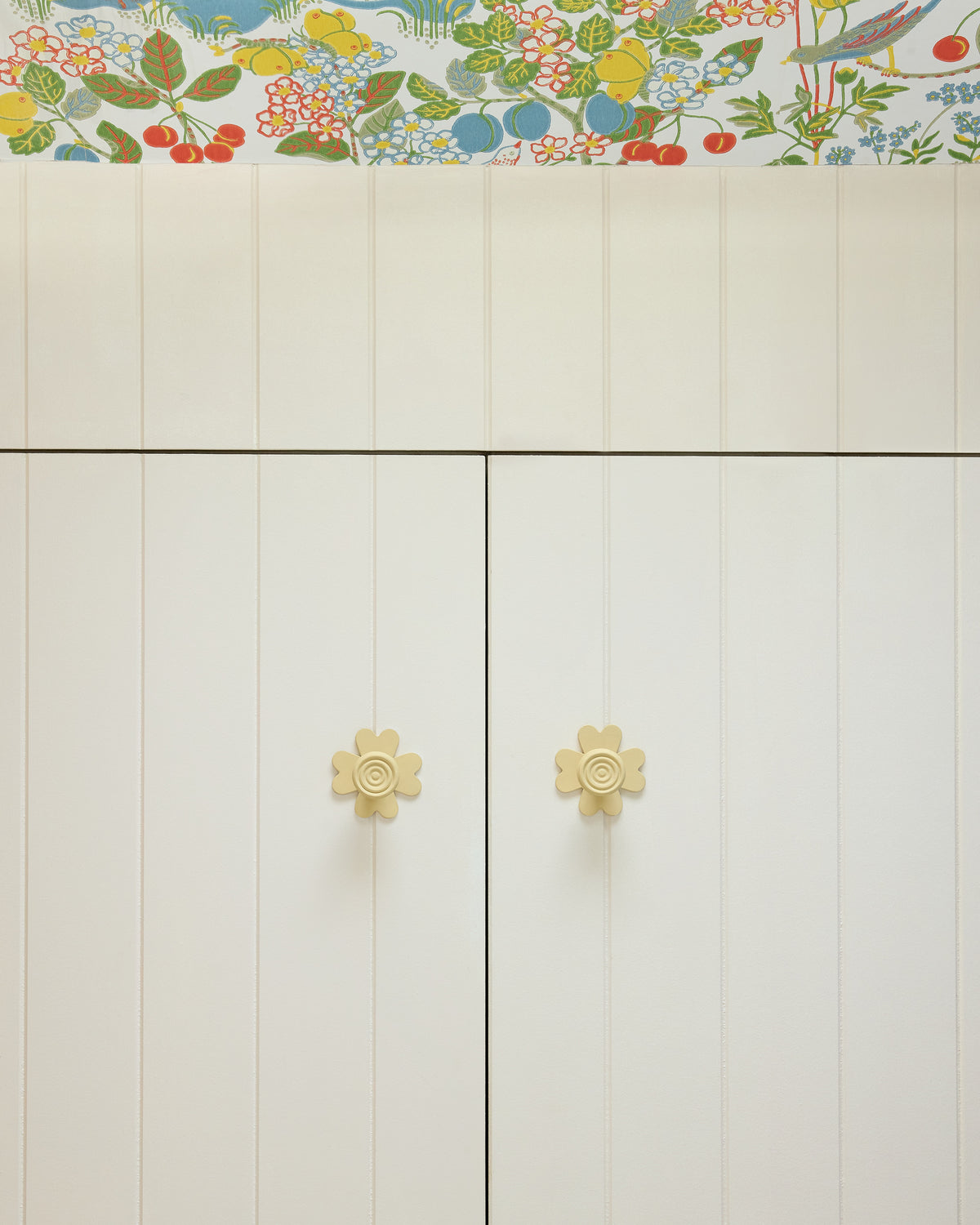 Clover Backplate, Paintable